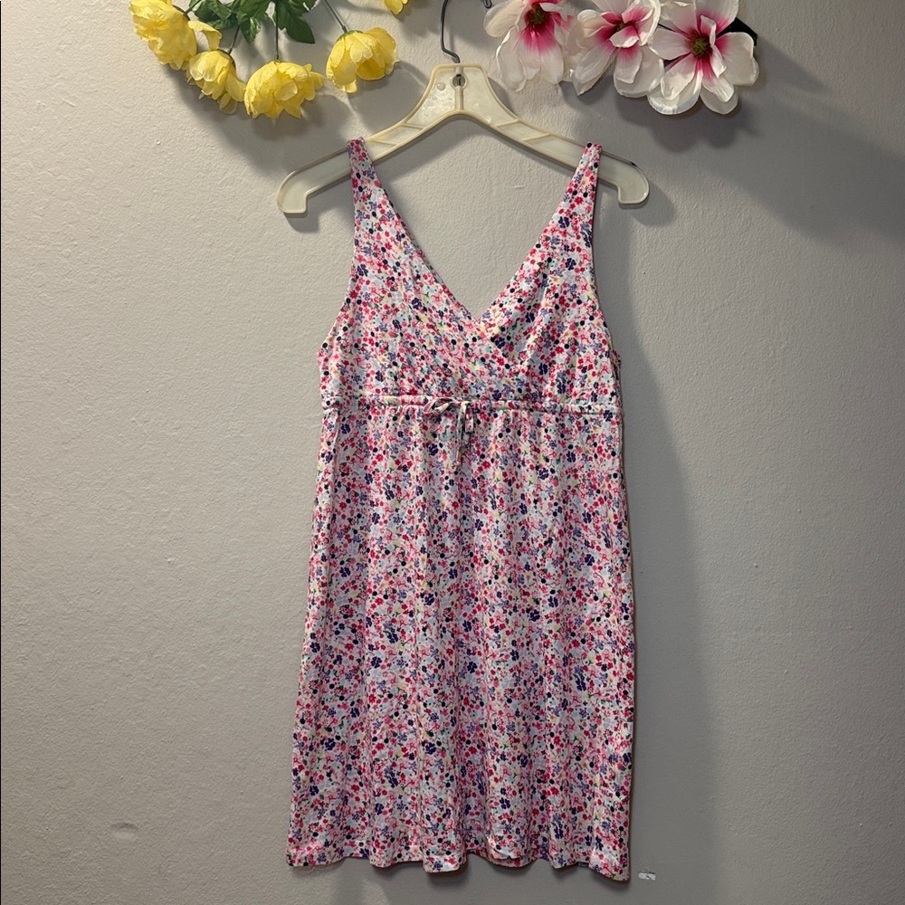 Sleeveless flowery blouse H&M